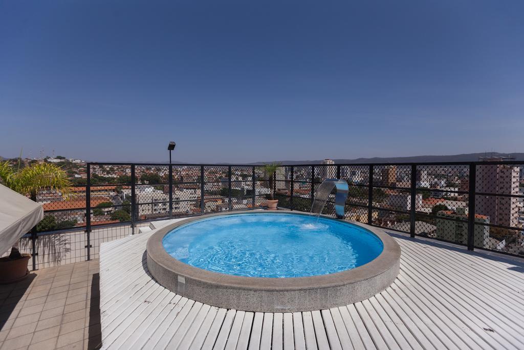 Dimas Lessa Hotel Монтис-Кларус Экстерьер фото
