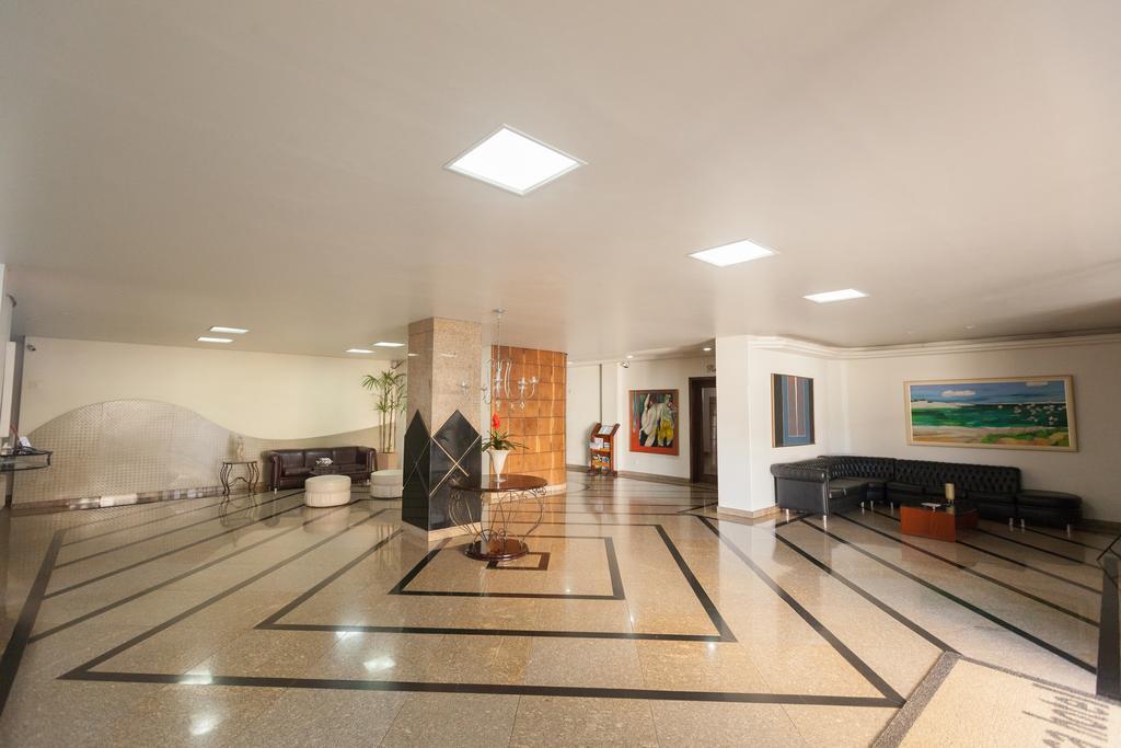 Dimas Lessa Hotel Монтис-Кларус Экстерьер фото