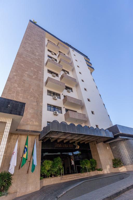 Dimas Lessa Hotel Монтис-Кларус Экстерьер фото